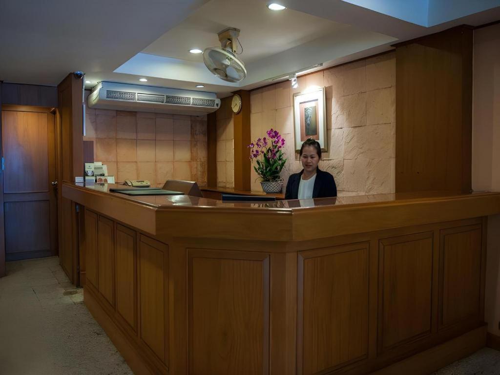 Lido Beach Hotel パッタヤー エクステリア 写真