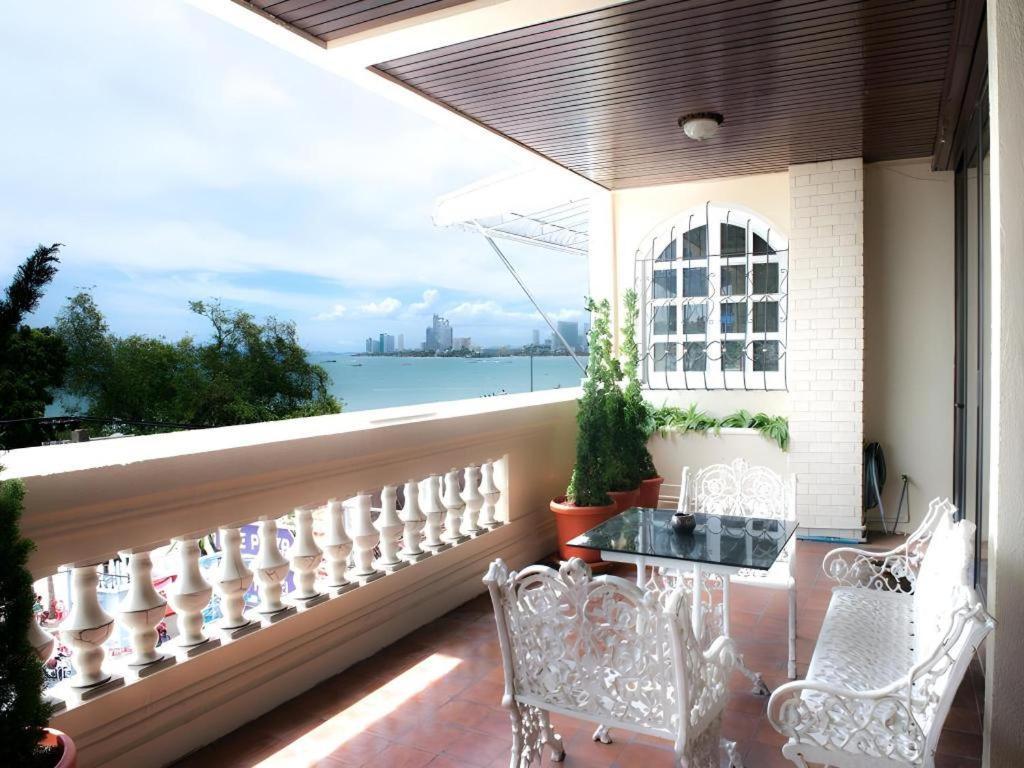 Lido Beach Hotel パッタヤー エクステリア 写真